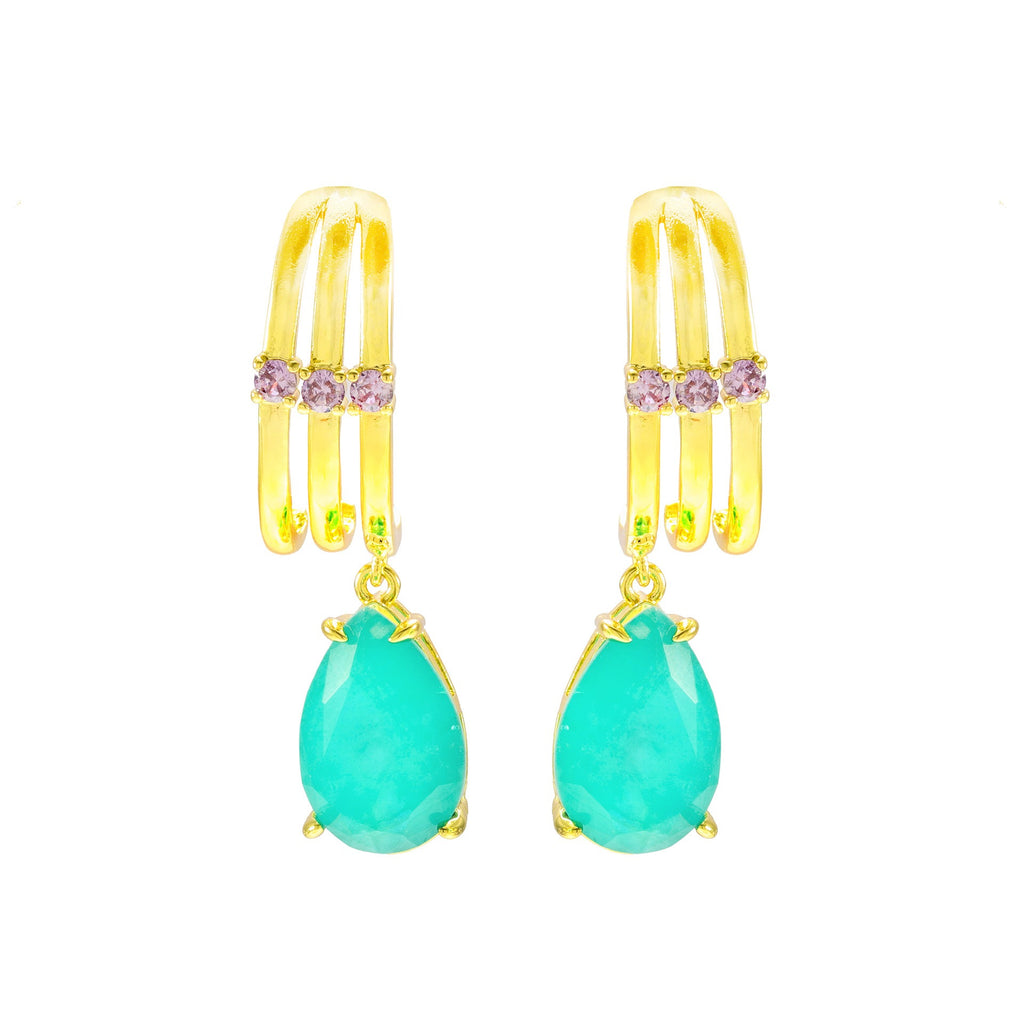 Gold-tone + mid green (earrings) — Vintage palace-style earrings in gold tone with mid green detail, English Rose