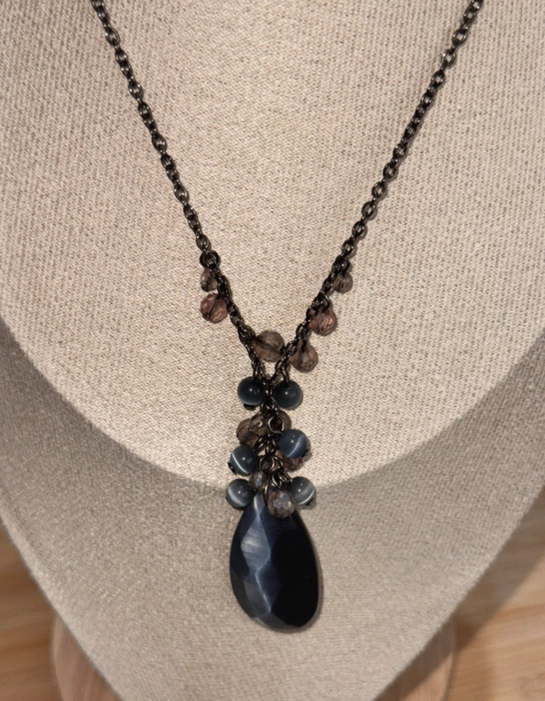 Vintage Iridescent Lariat Necklace