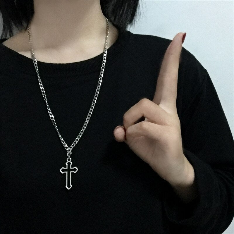 Another image of the Vintage style Gothic cross and chain worn by a teenager.